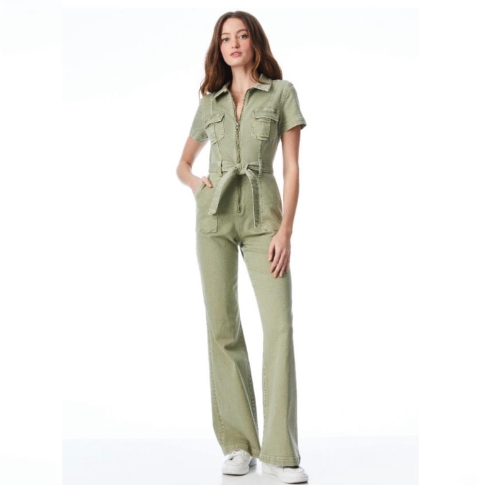 GORGEOUS WIDE LEG JUMPSUIT DENIM - NWT